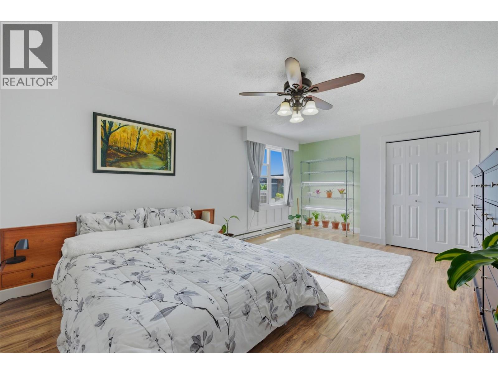 #33 3800 40 Avenue - 21