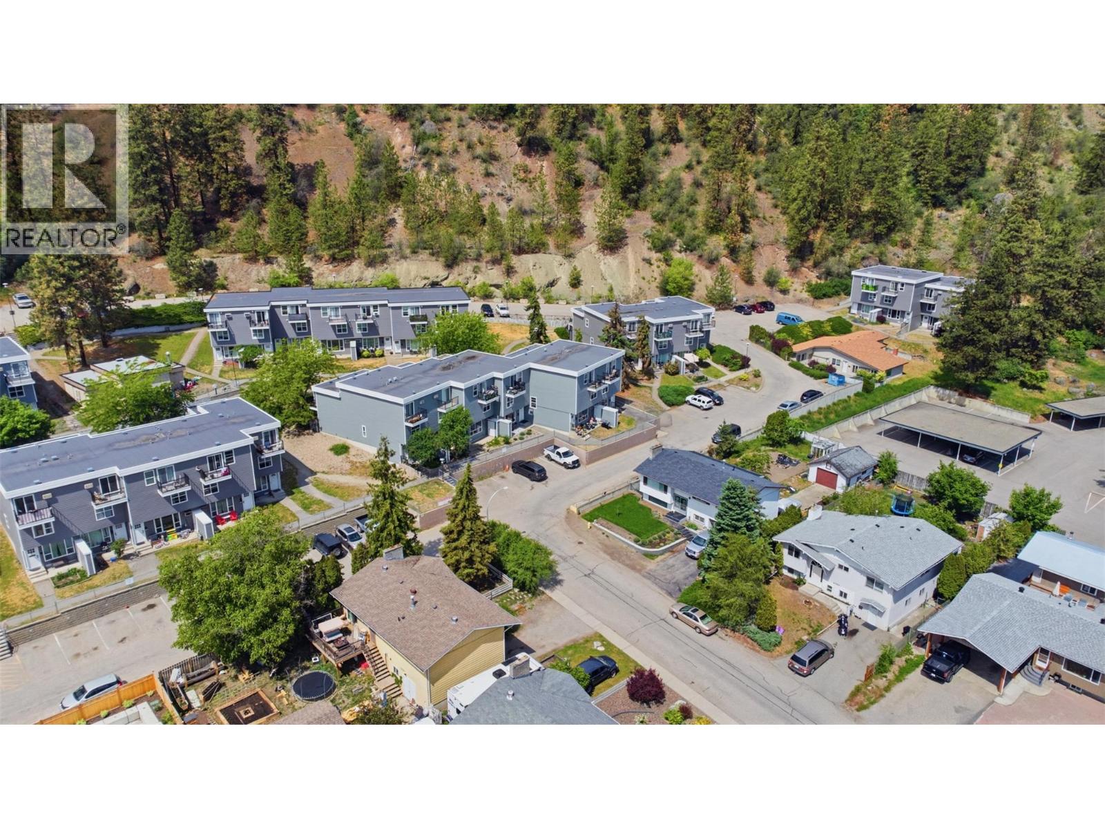 #33 3800 40 Avenue - 26