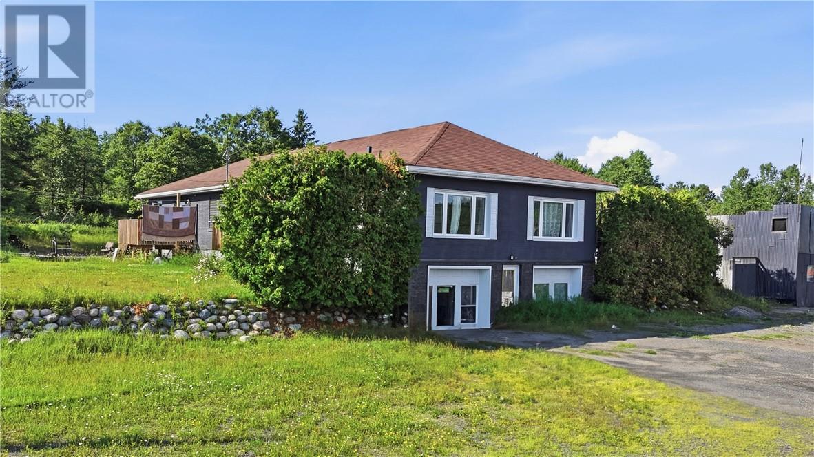 2081 HWY 17 E - 3