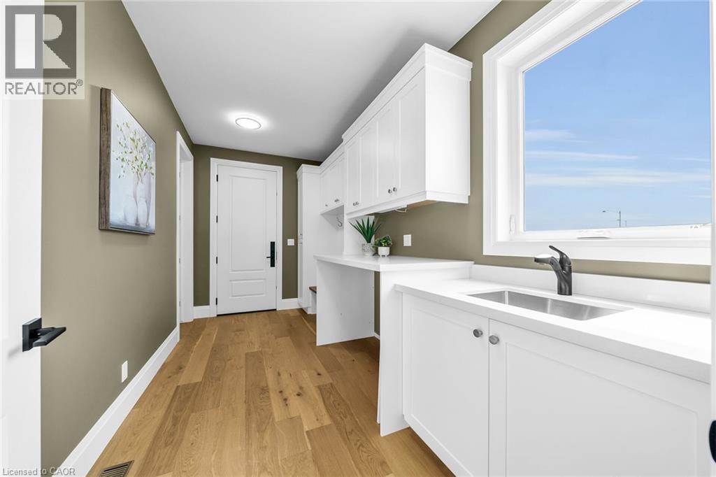 3-bedroom home for sale at 92 CRADDOCK Boulevard, Jarvis ON · photo 25 of 46