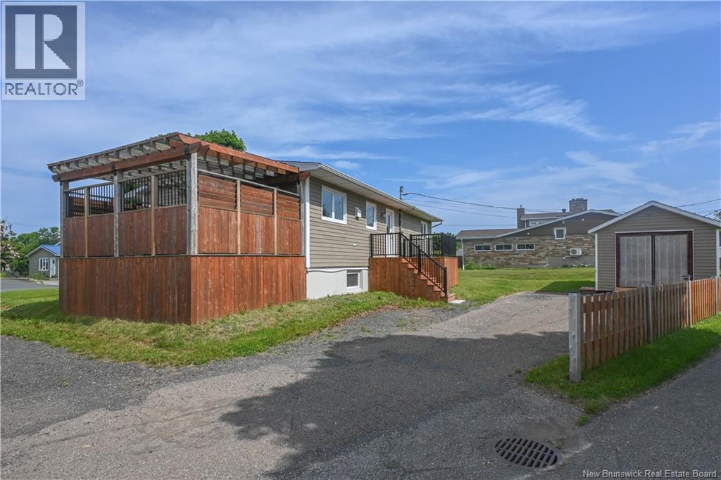 174 Bellefeuille Street - 3