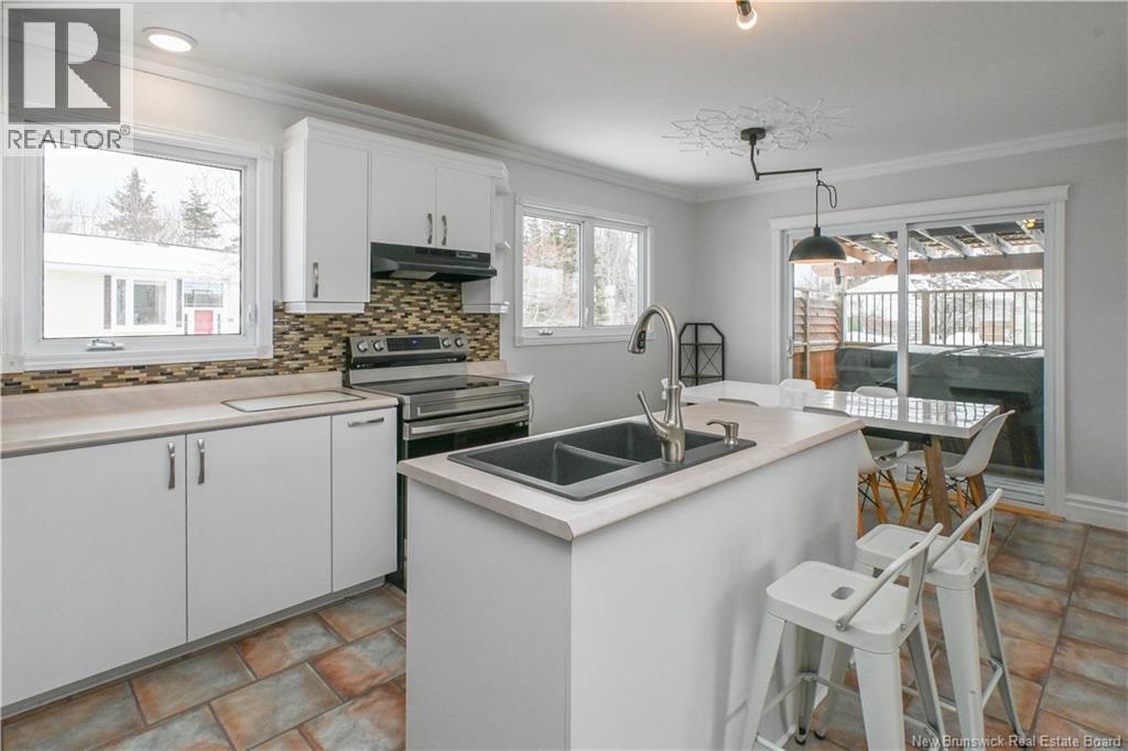 174 Bellefeuille Street - 10