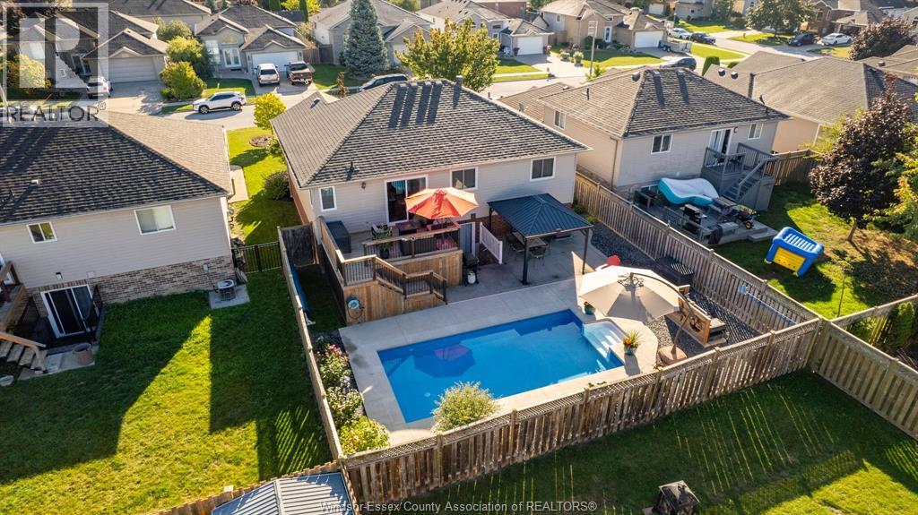 1040 KING LOUIS STREET - Image 3