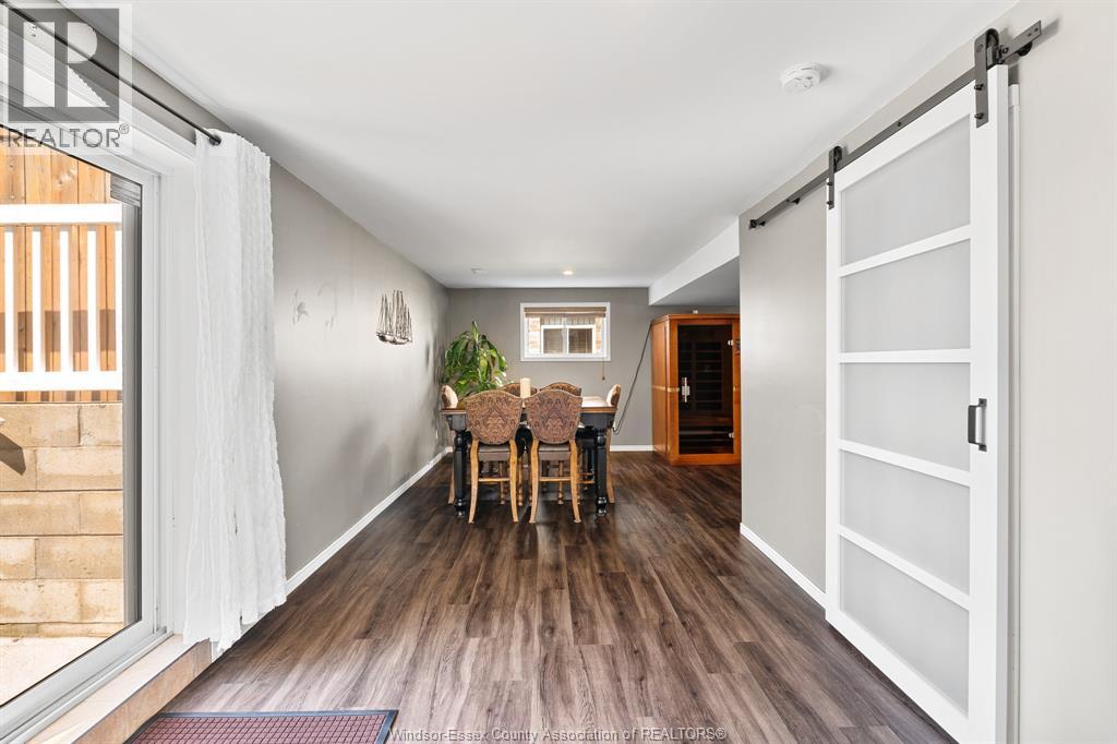 1040 KING LOUIS STREET - Image 27