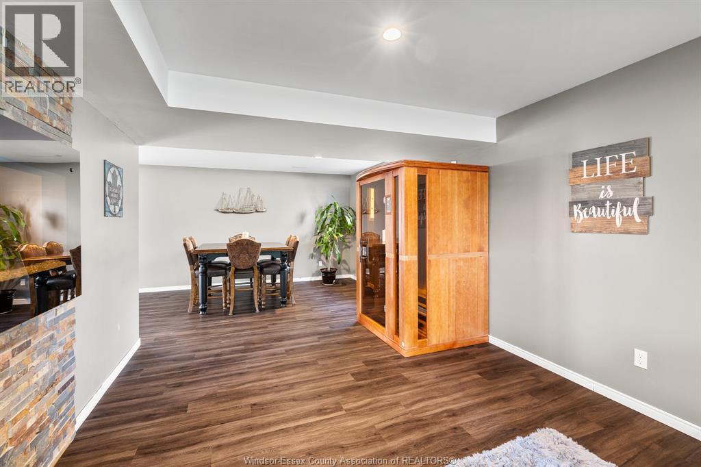 1040 KING LOUIS STREET - Image 23