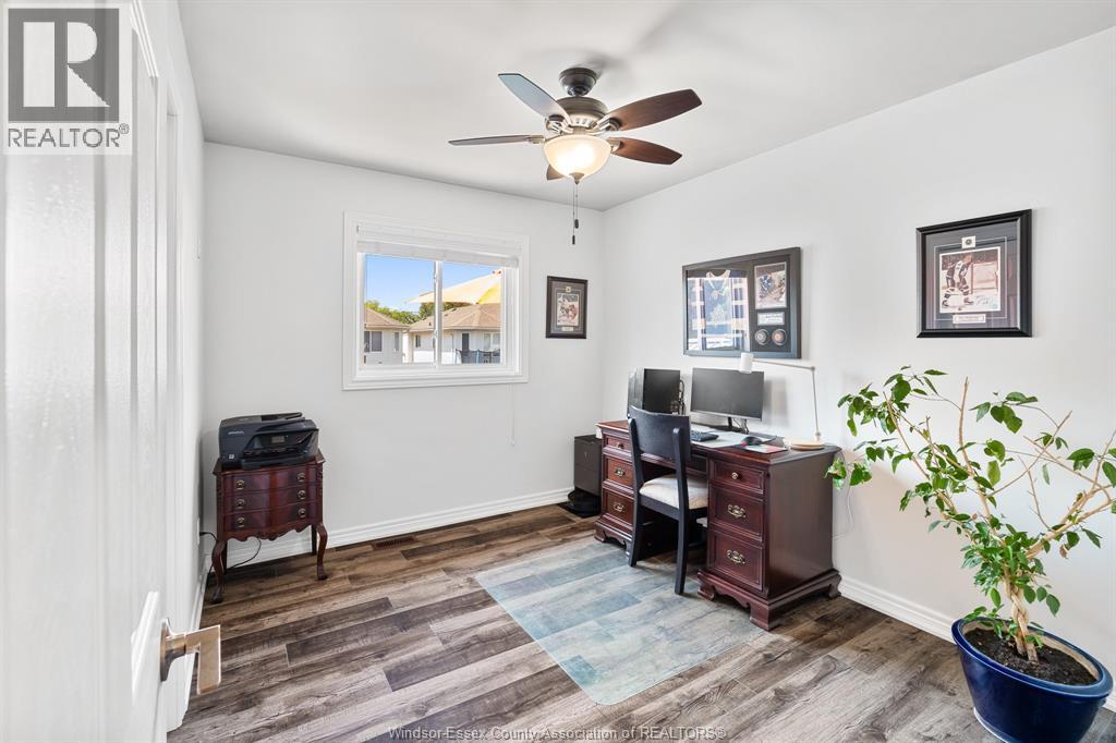 1040 KING LOUIS STREET - Image 19