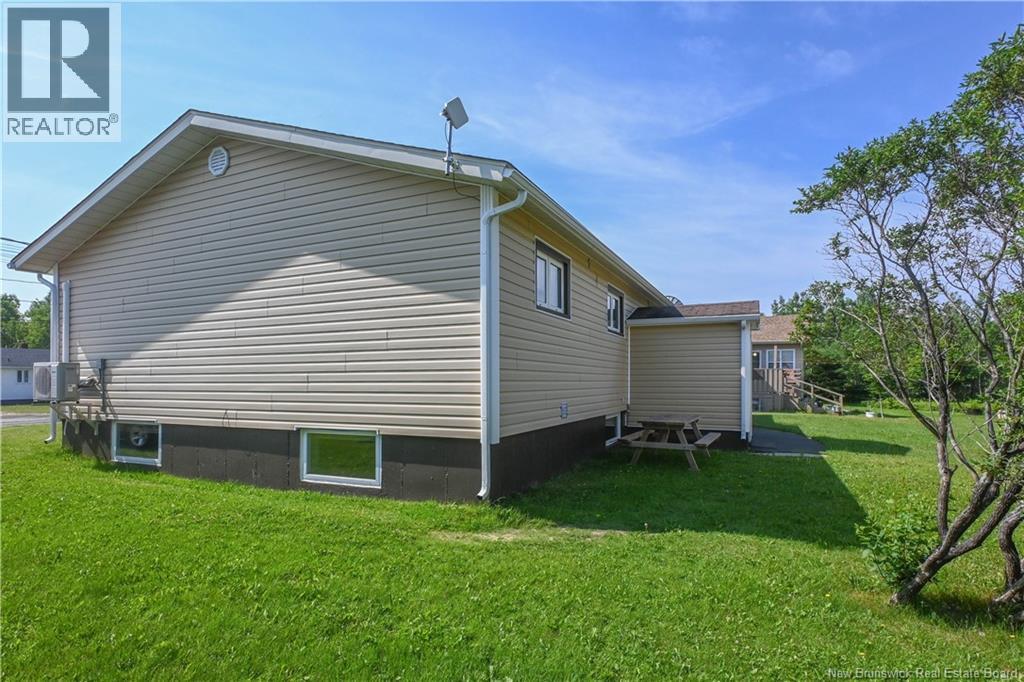 106 des Champs Street - Image 3