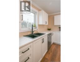 Kitchen - 106 Des Champs Street, Lameque, NB E8T1E7 Photo 11