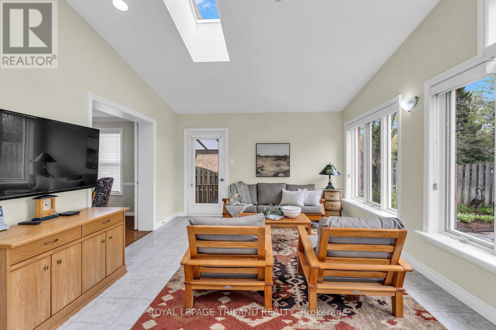 26 NORTHCREST DRIVE - 14