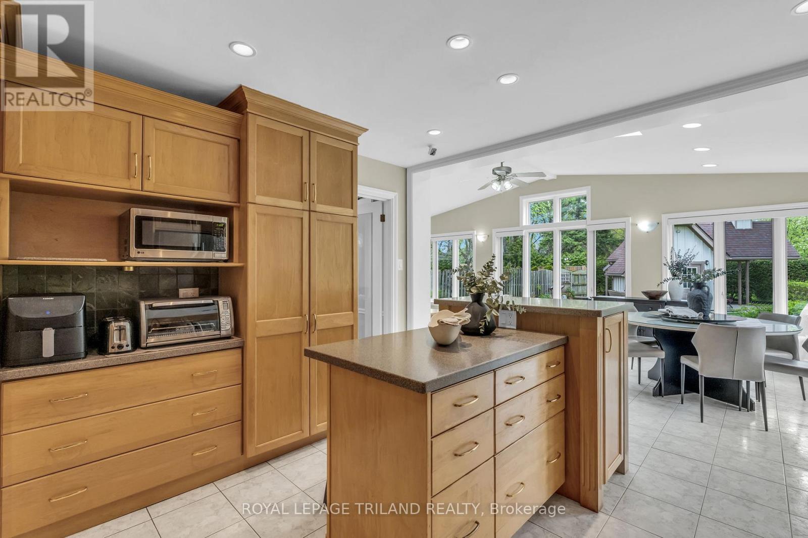 26 NORTHCREST DRIVE - 19