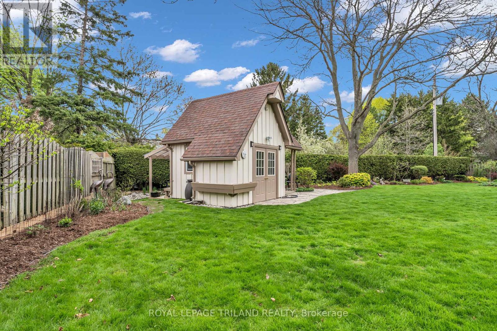 26 NORTHCREST DRIVE - 29