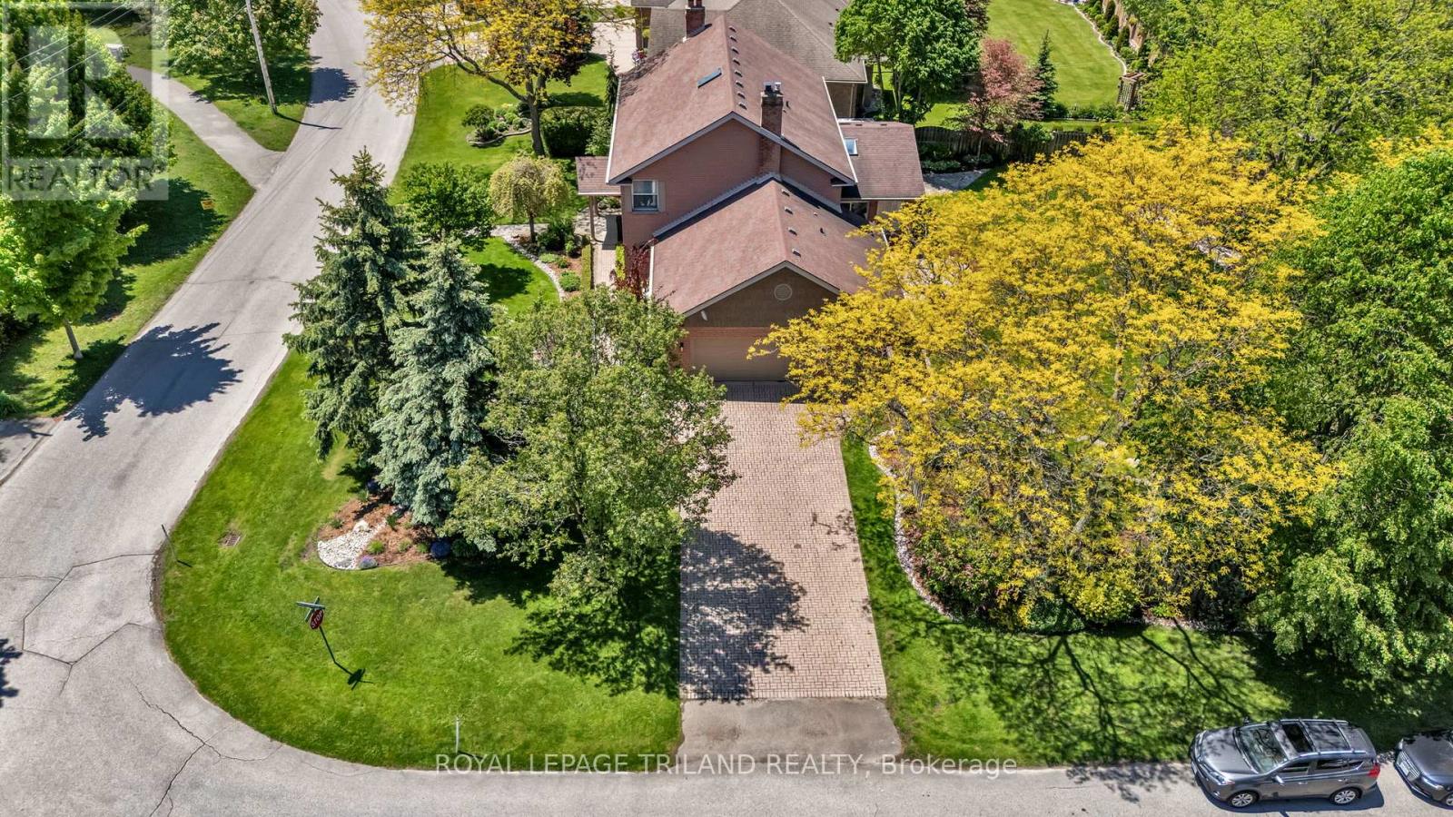 26 NORTHCREST DRIVE - 36