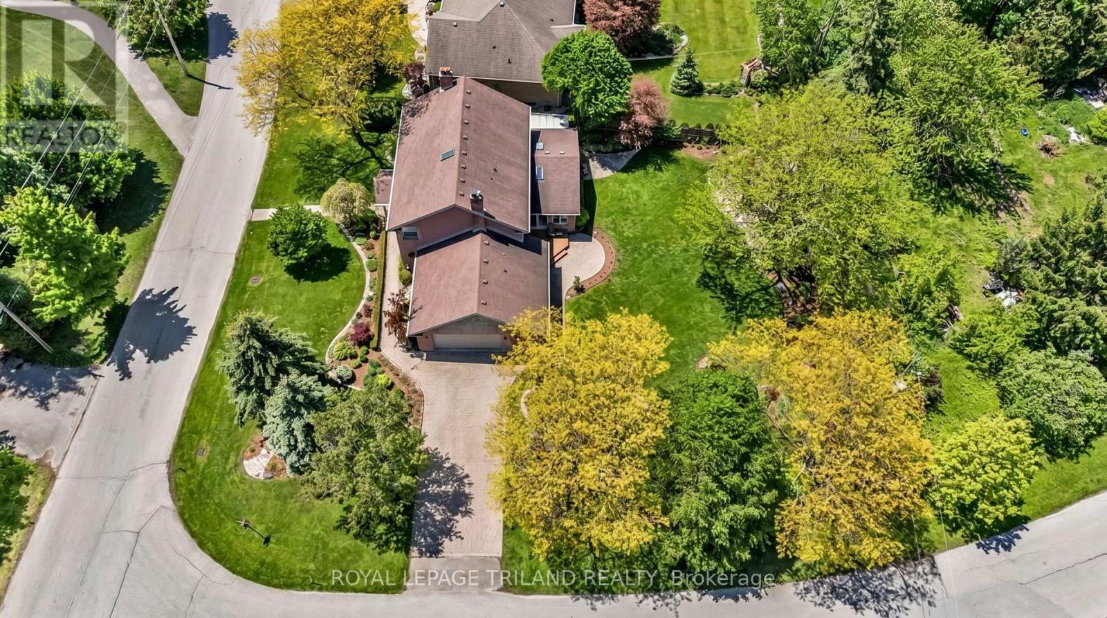 26 NORTHCREST DRIVE - 37