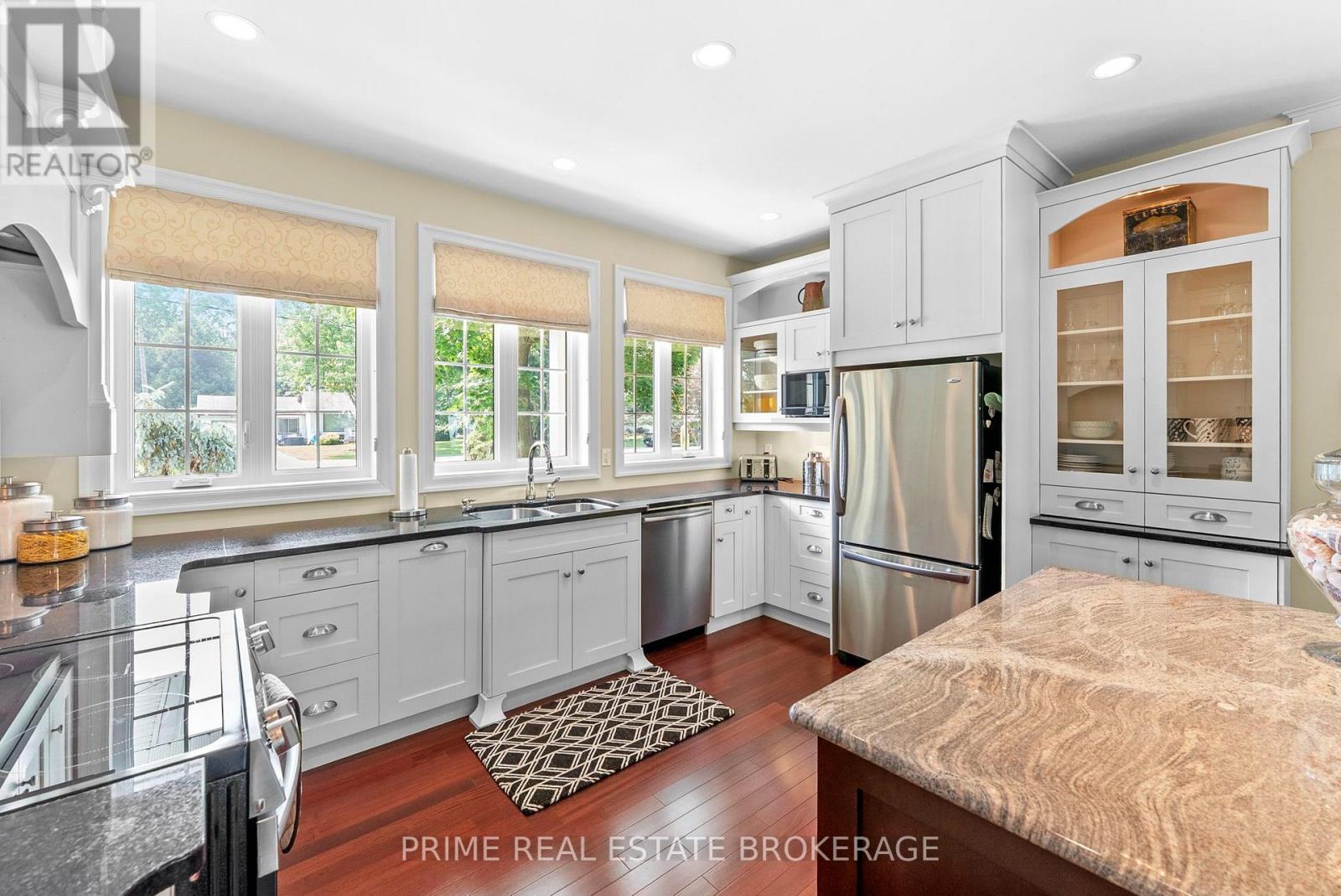 4710 LAKESIDE STREET - 14