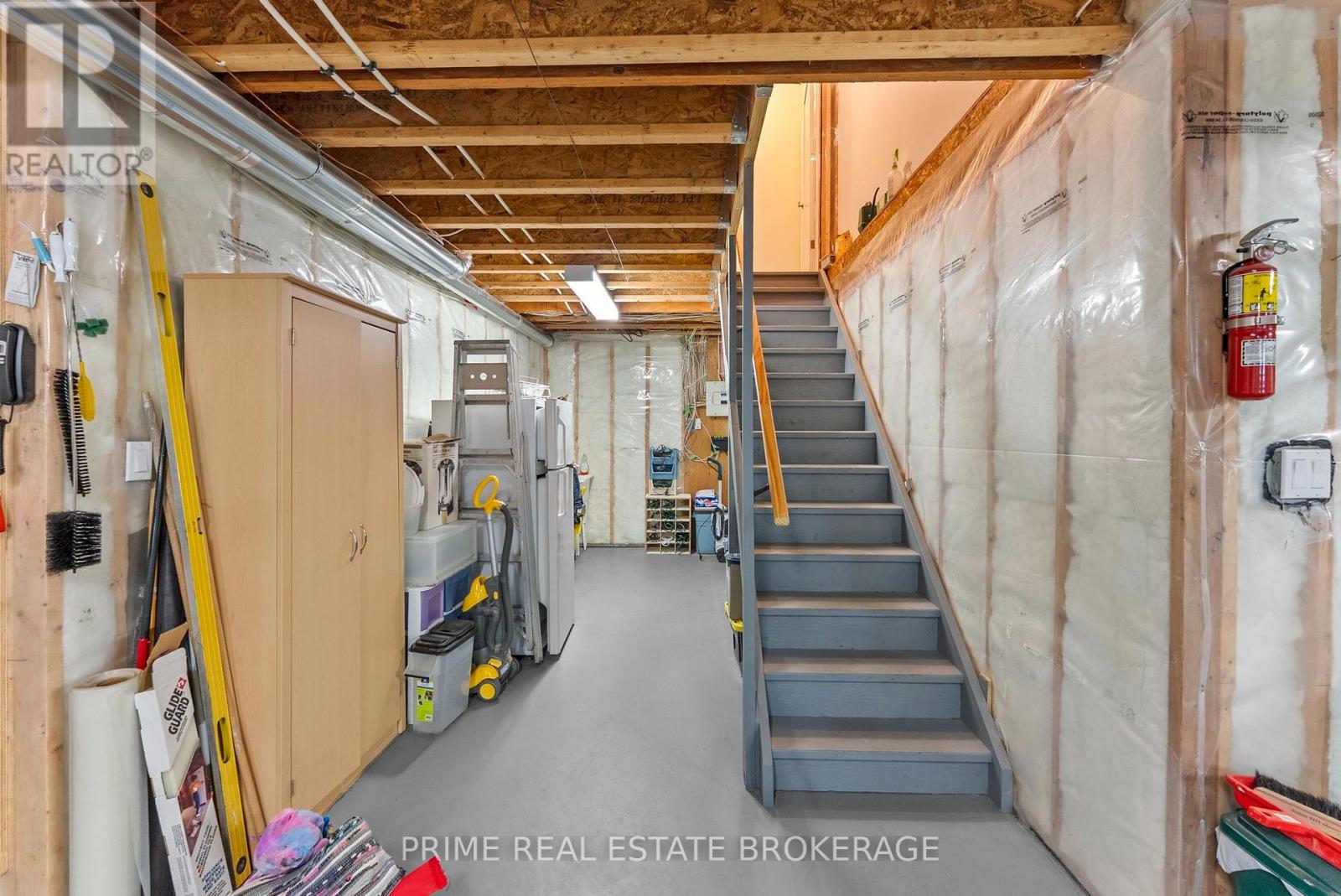 4710 LAKESIDE STREET - 34