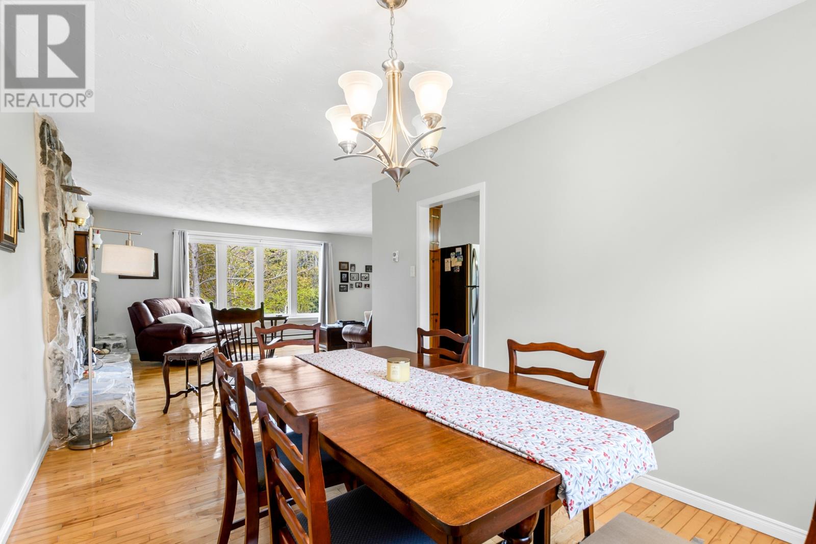 1368 Thorburn Road - 17