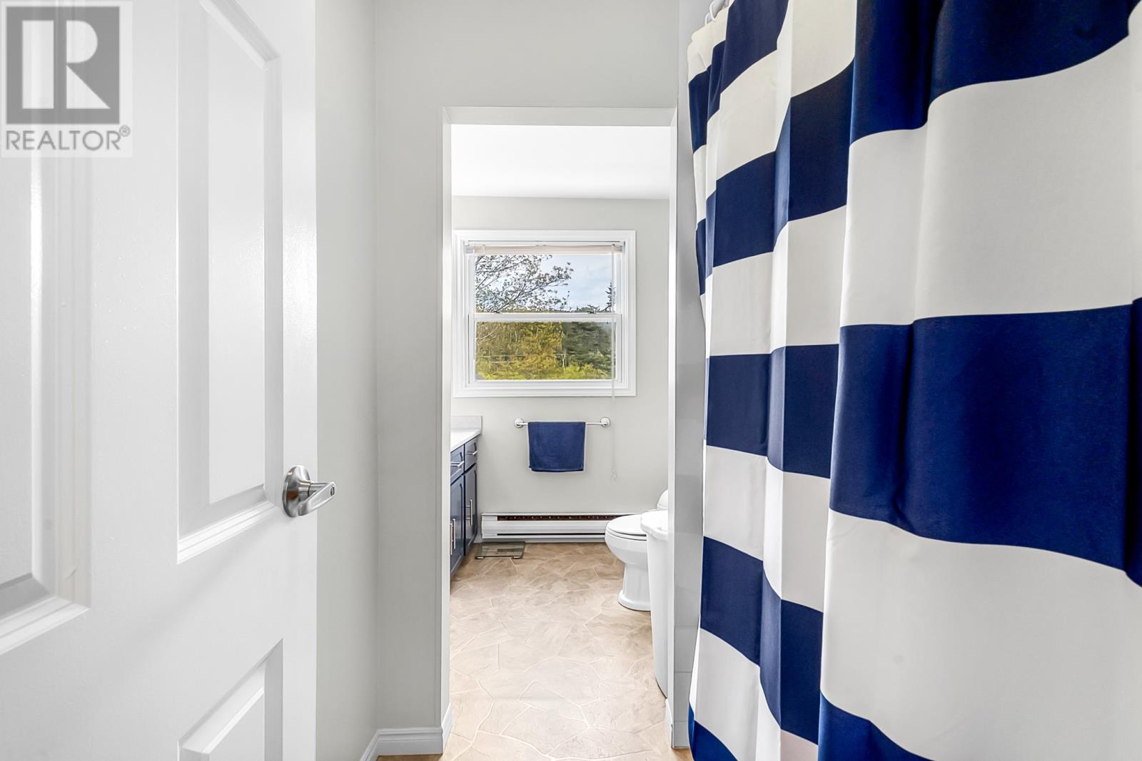 1368 Thorburn Road - 23