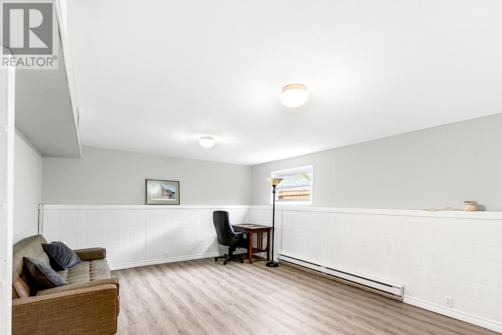 1368 Thorburn Road - 30