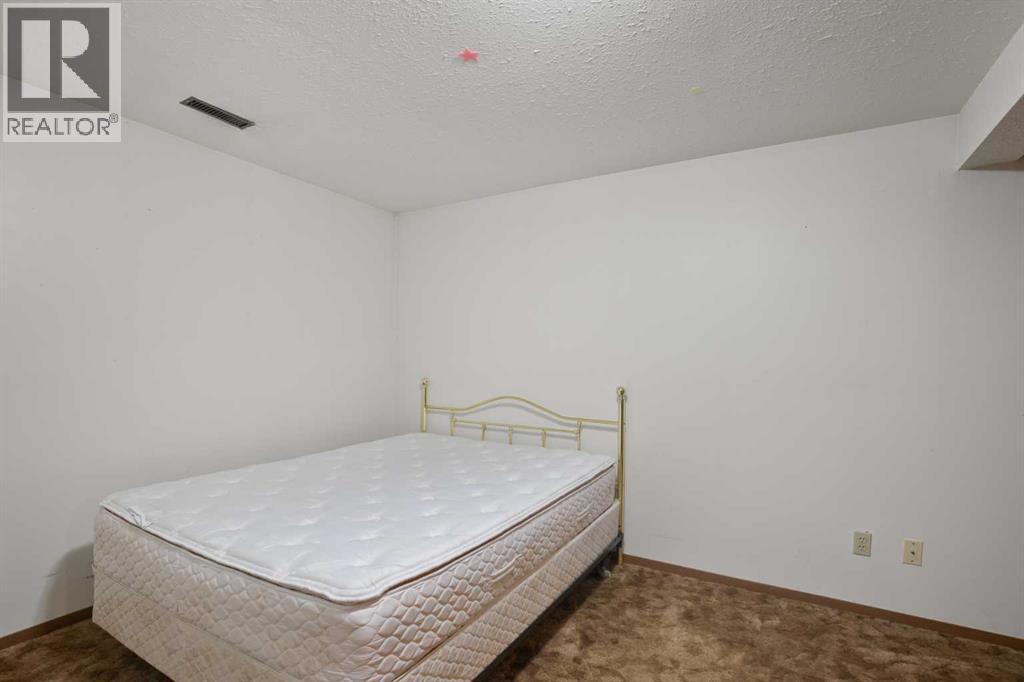 4833 49 Street - 28