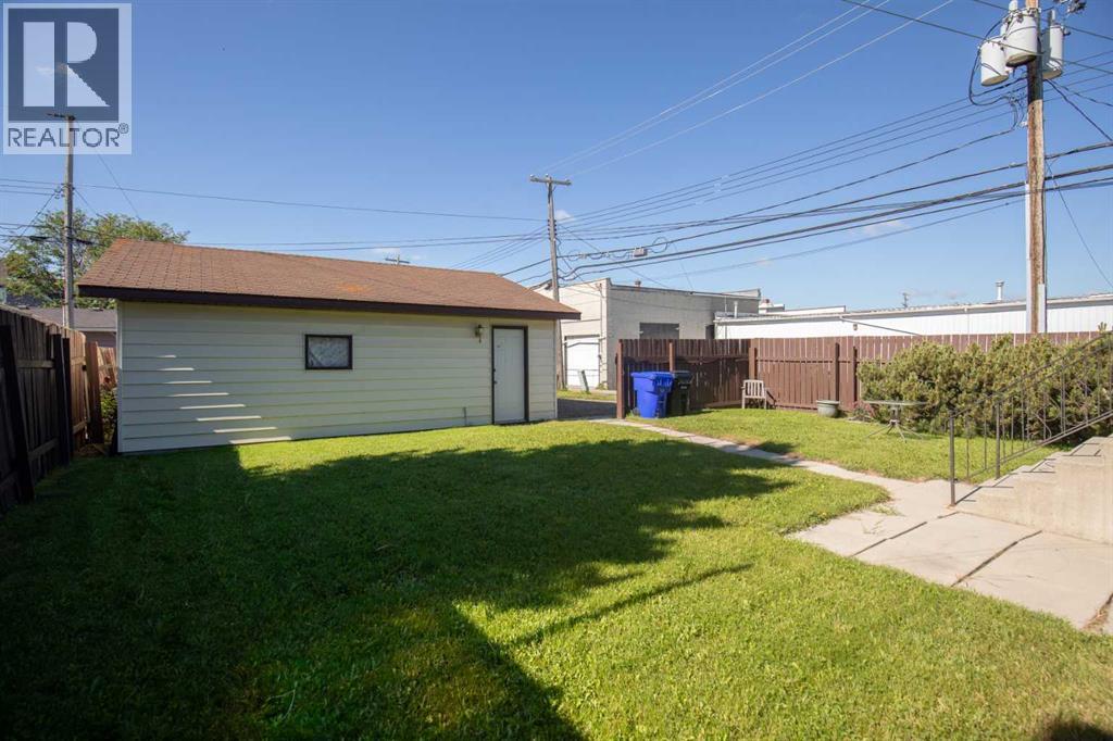 4833 49 Street - 34