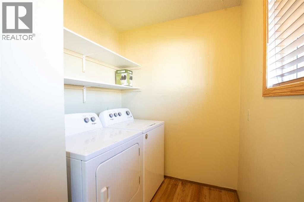 4833 49 Street - 17