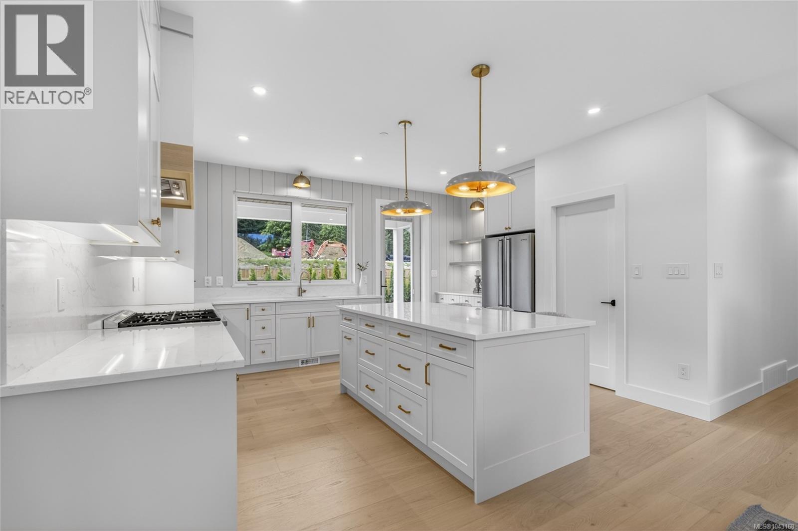 1725 Crown Isle Blvd - 40