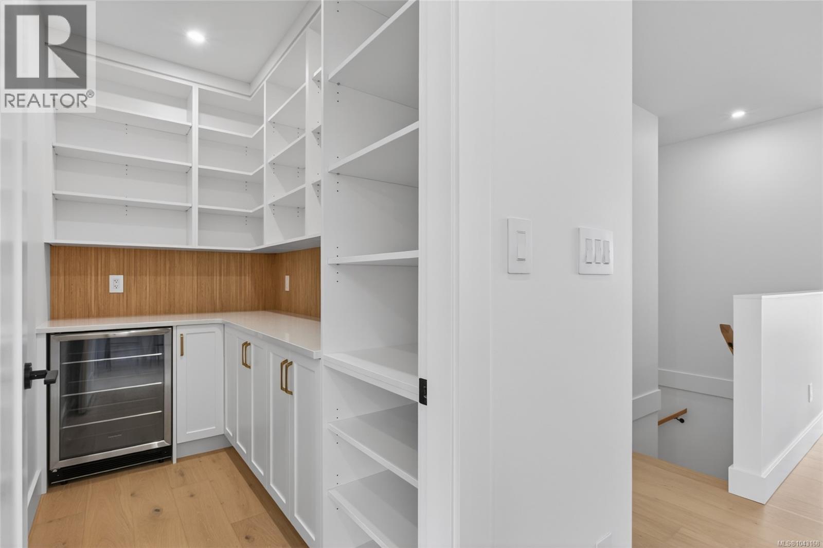 1725 Crown Isle Blvd - 46