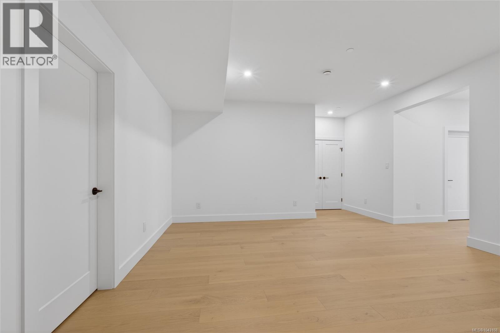 1725 Crown Isle Blvd - 76