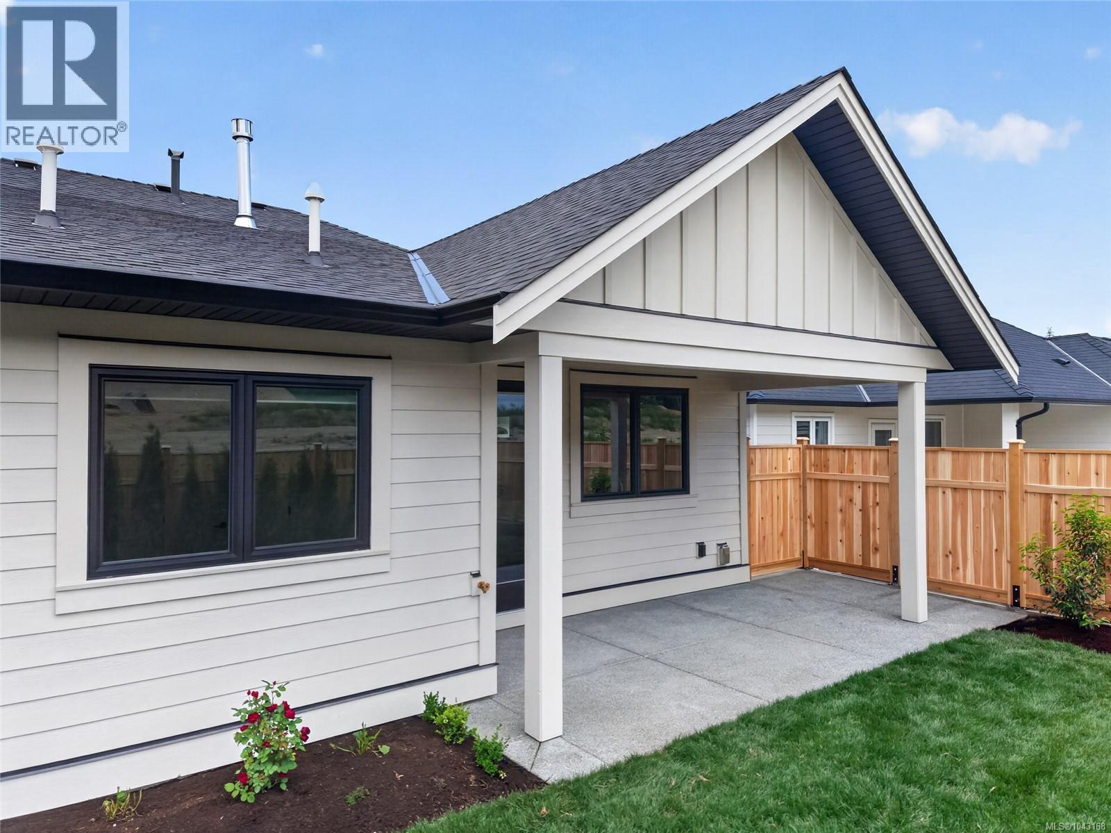 1725 Crown Isle Blvd - 8
