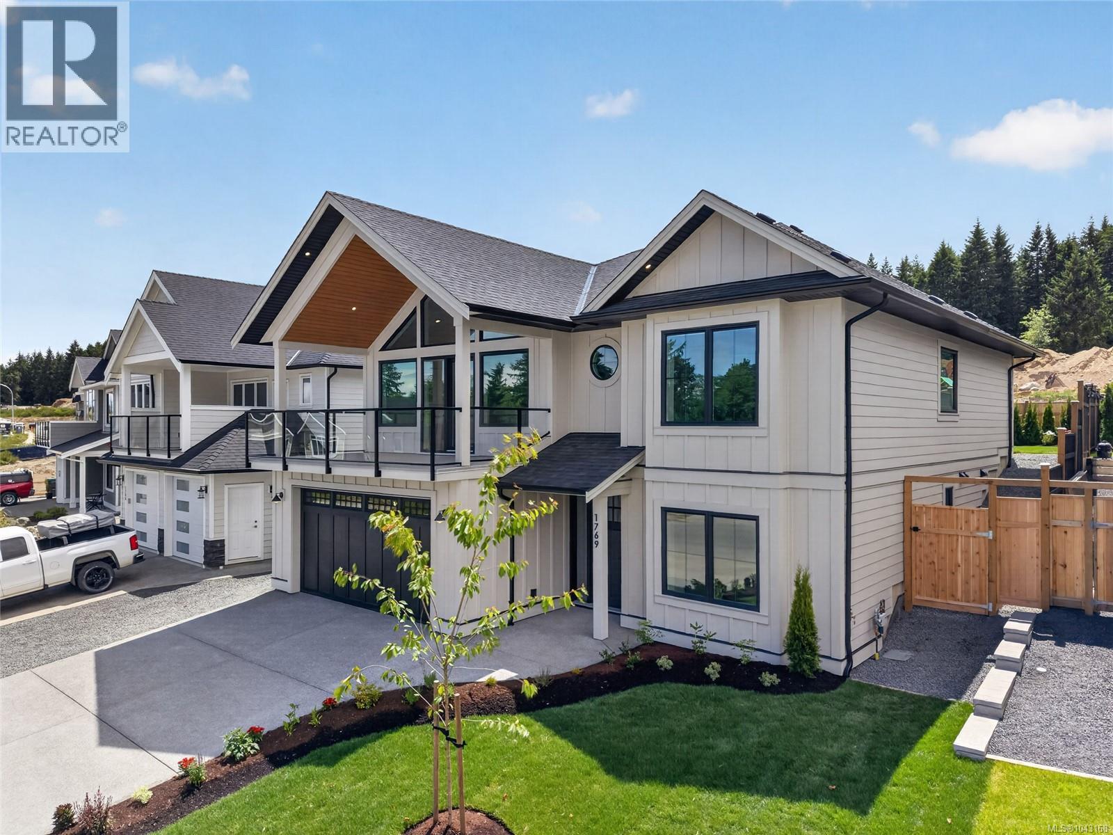 1725 Crown Isle Blvd - 3