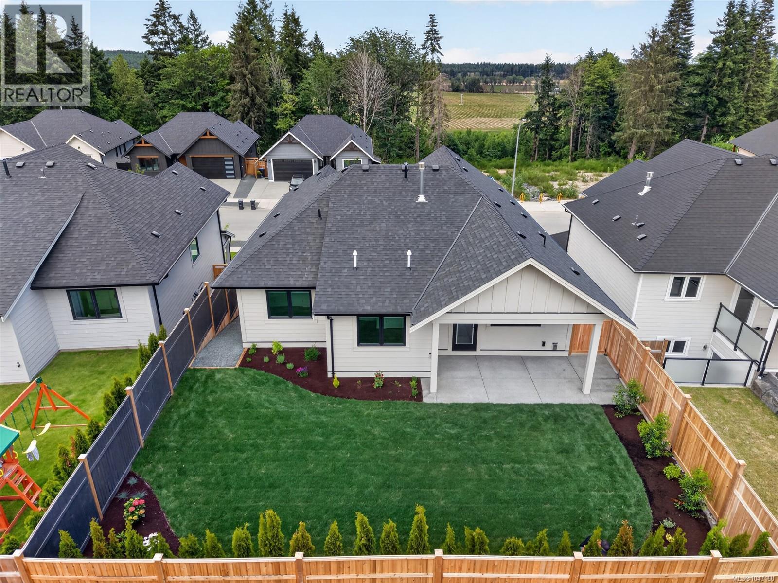 1725 Crown Isle Blvd - 26