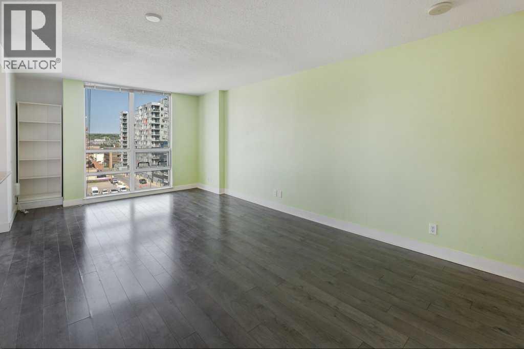 #704 1110 11 Street SW - 4