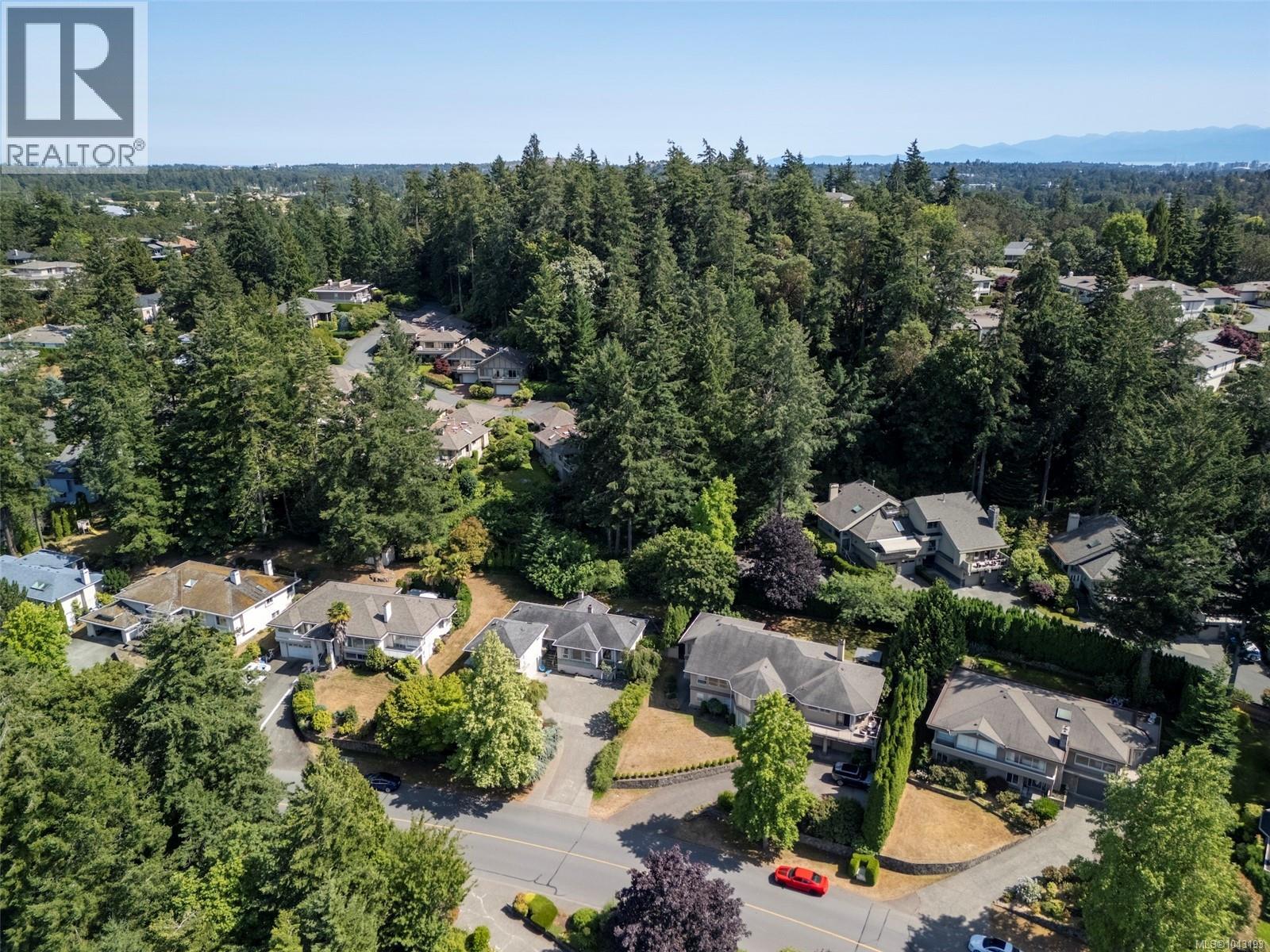  4343 Emily Carr Drive, Saanich
