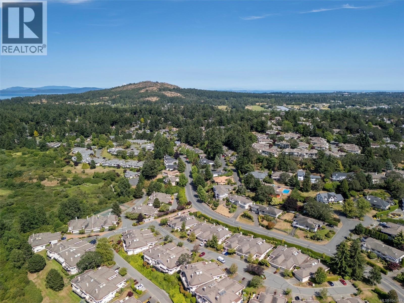  4343 Emily Carr Drive, Saanich