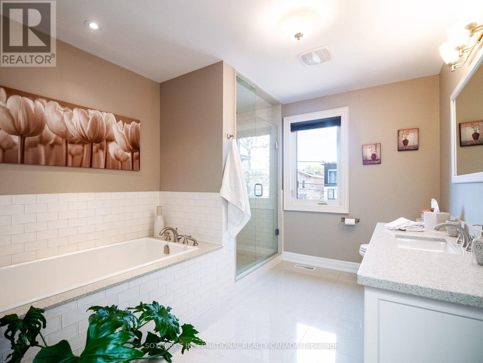 74 FOUR OAKS GATE - 22