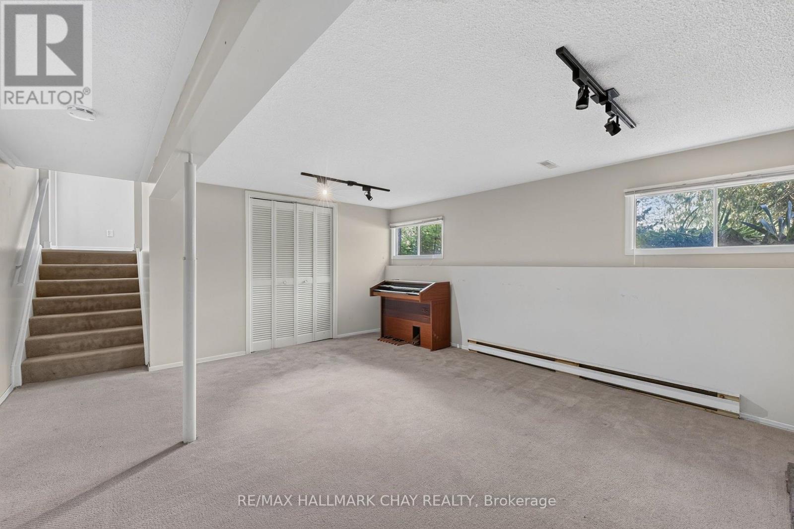 23 PINE PARK BOULEVARD - 24