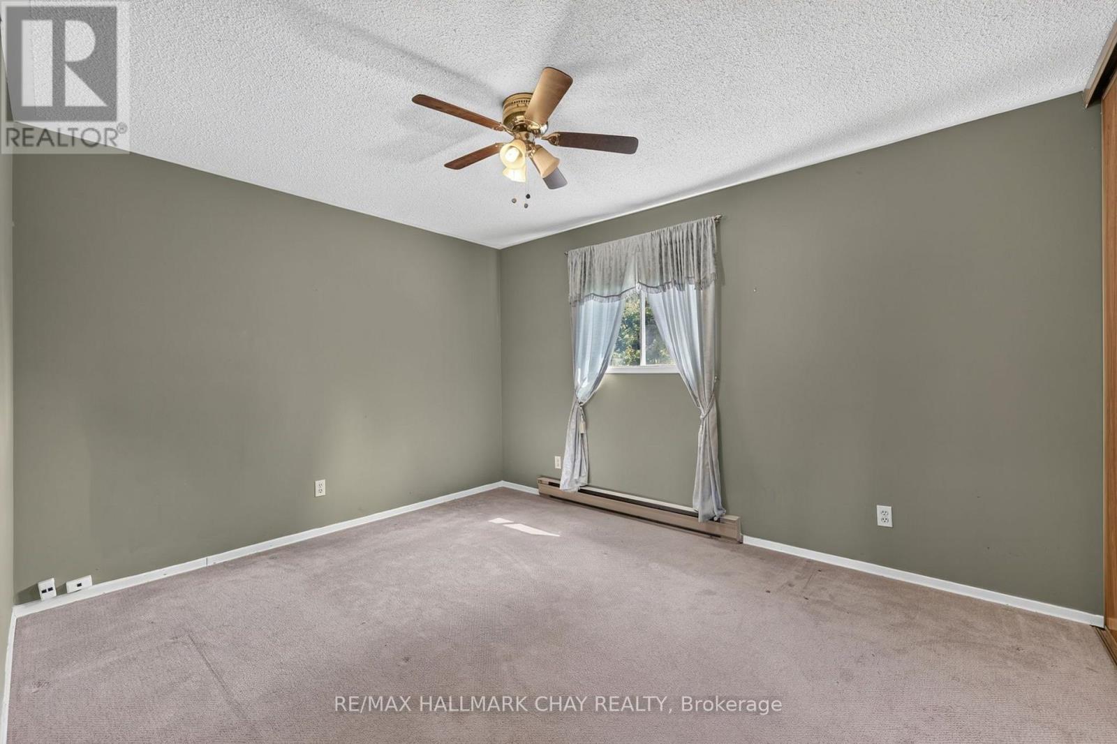 23 PINE PARK BOULEVARD - 19