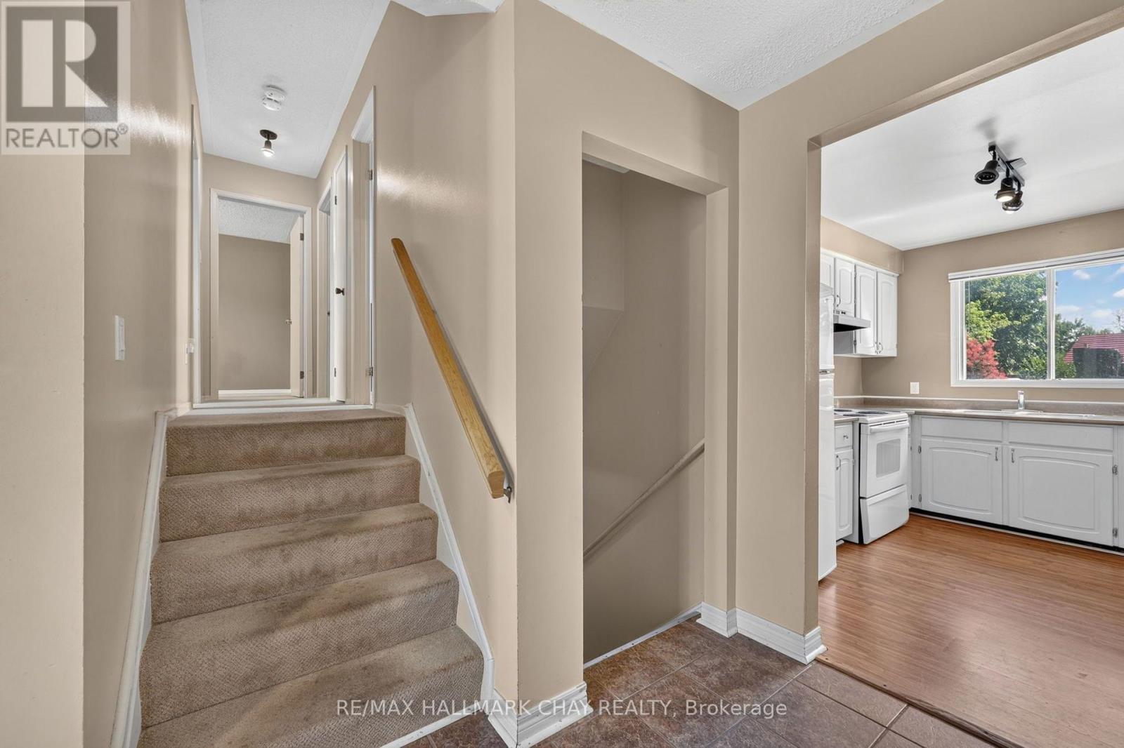 23 PINE PARK BOULEVARD - 16