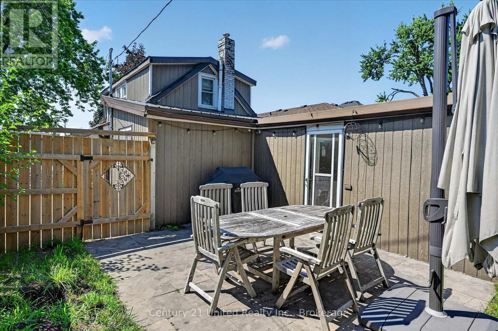 688 ST MARYS STREET - 23