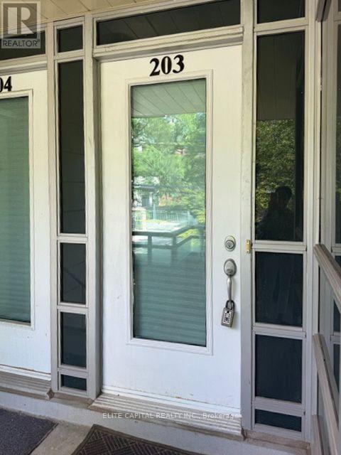 #203 31 OLIVE AVENUE - 1