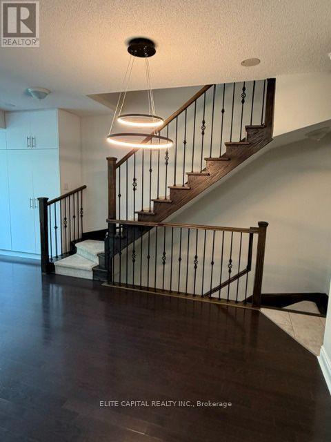 #203 31 OLIVE AVENUE - 13