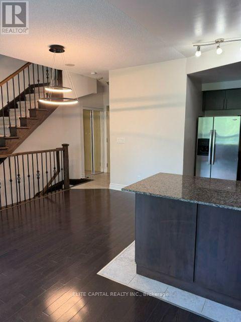 #203 31 OLIVE AVENUE - 3
