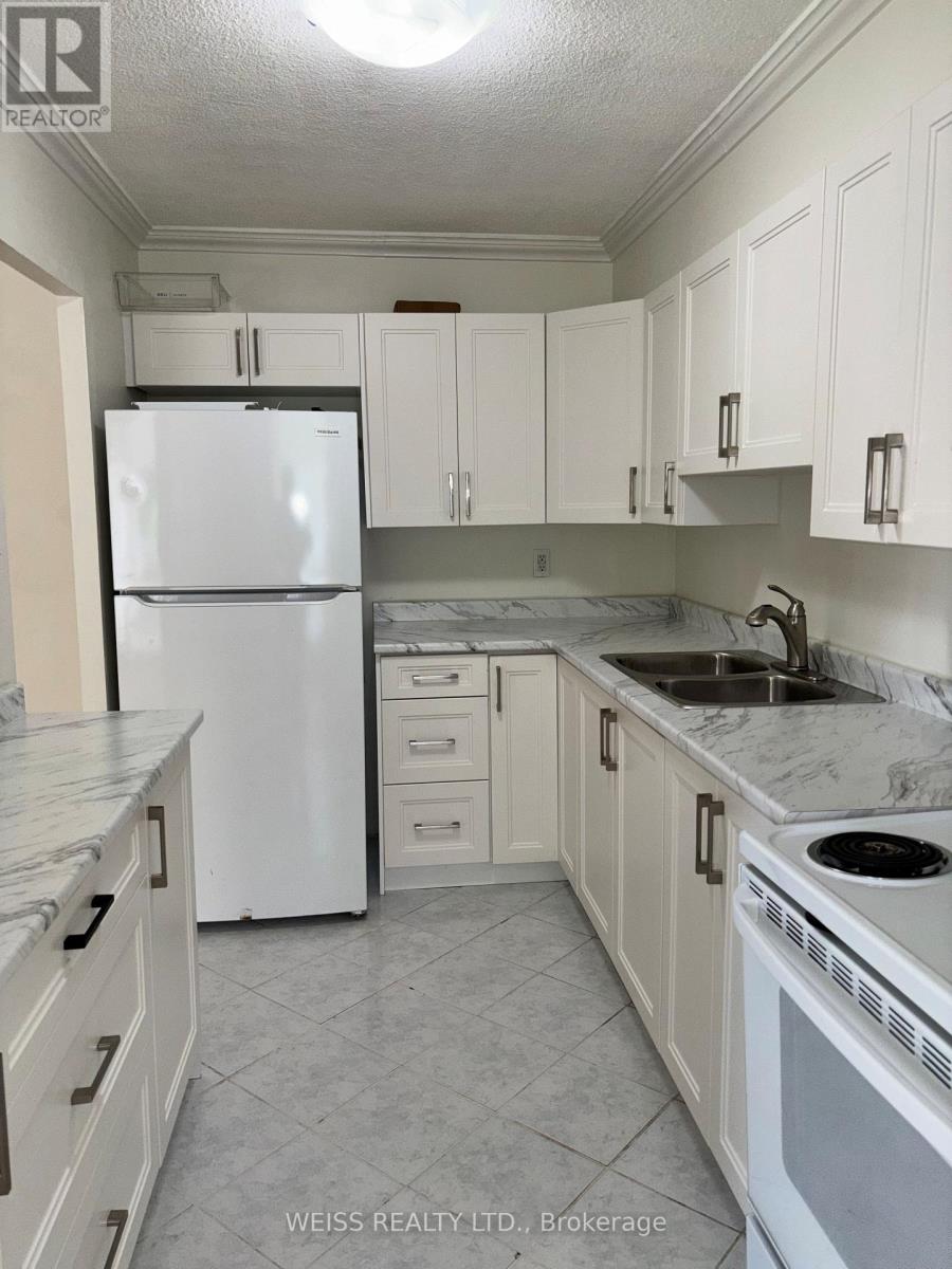 #310 1801 O'CONNOR DRIVE - 3