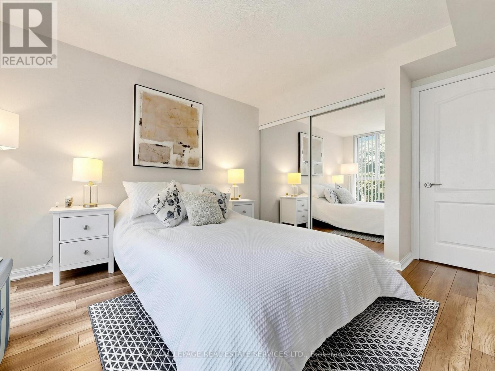#203 398 EGLINTON AVENUE - 23