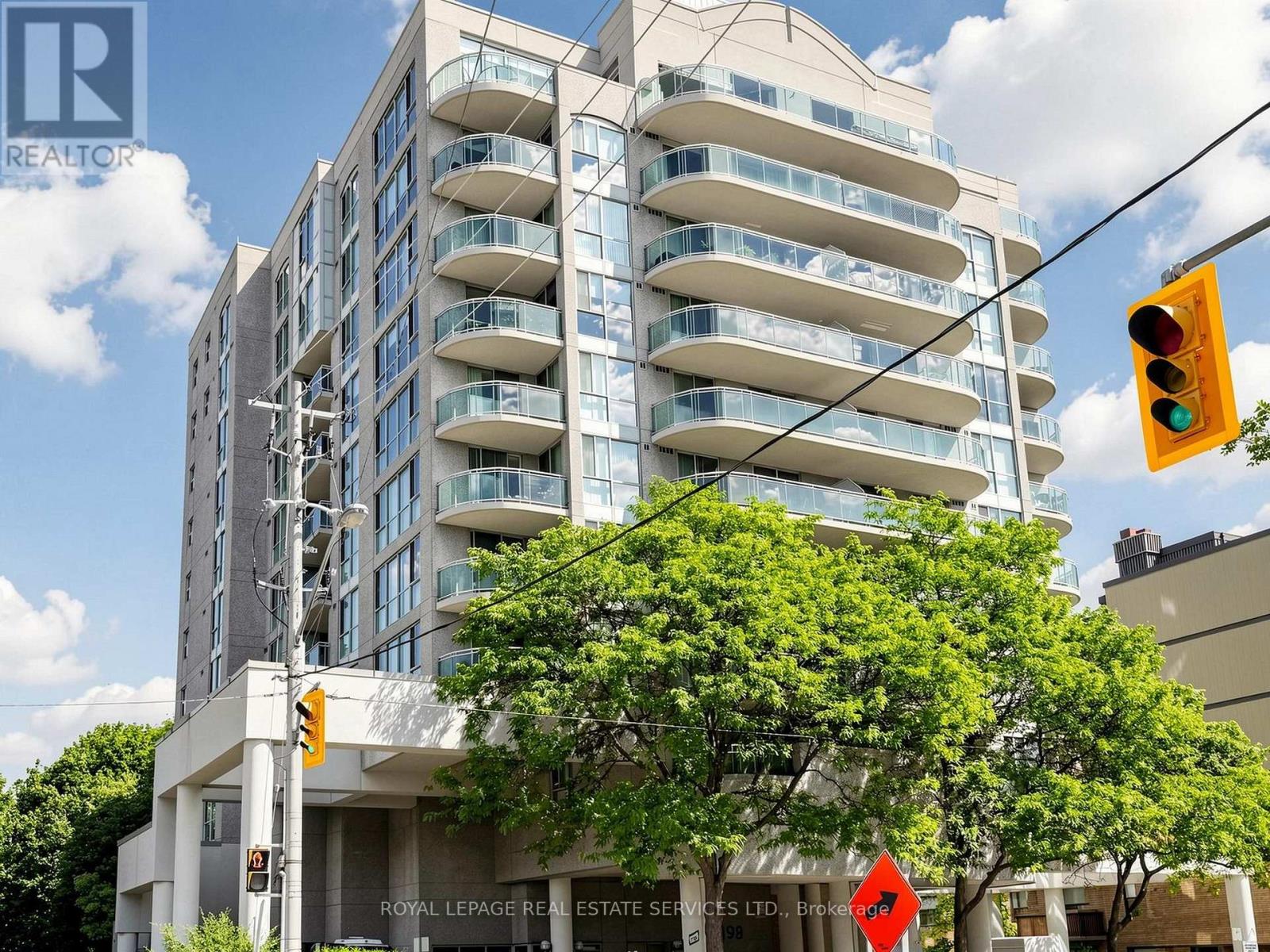 #203 398 EGLINTON AVENUE - 4