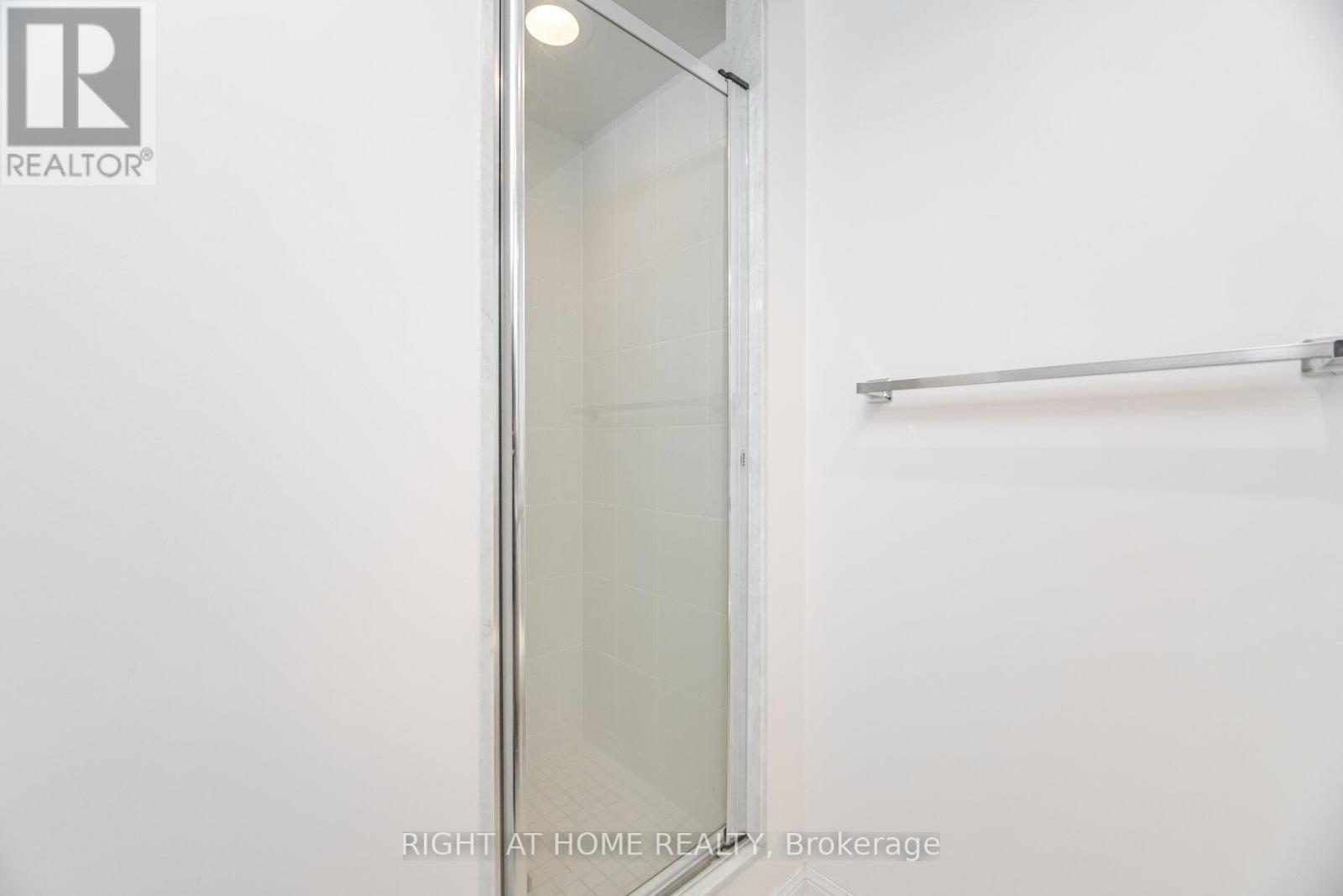#1112 125 WESTERN BATTERY ROAD - 25