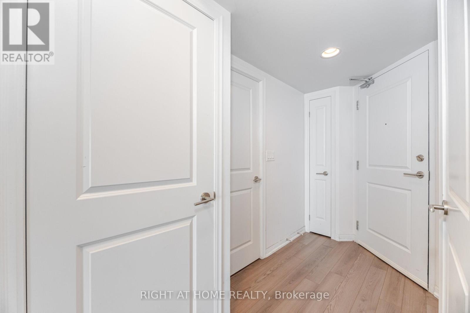 #1112 125 WESTERN BATTERY ROAD - 6