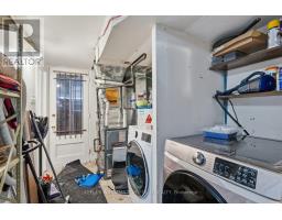 15 Myrtle Avenue, Toronto, ON M4M2A3 Photo 28