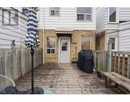 15 Myrtle Avenue, Toronto, ON M4M2A3 Photo 31