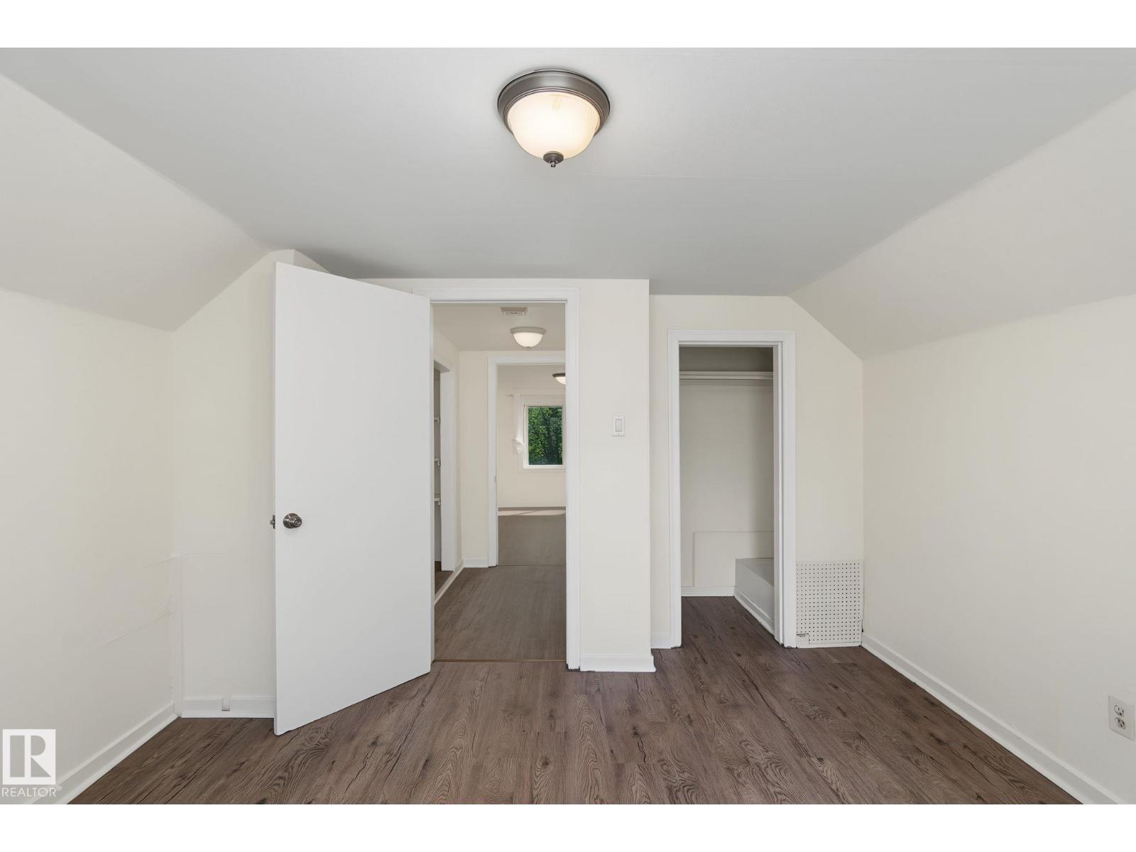 11147 78 Avenue NW - Photo 15